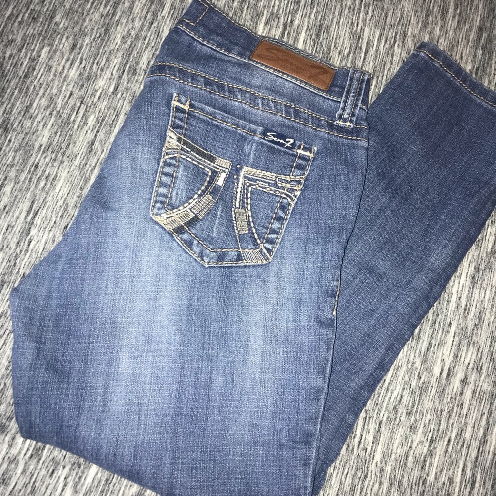 Seven7 Women’s Capris size 6